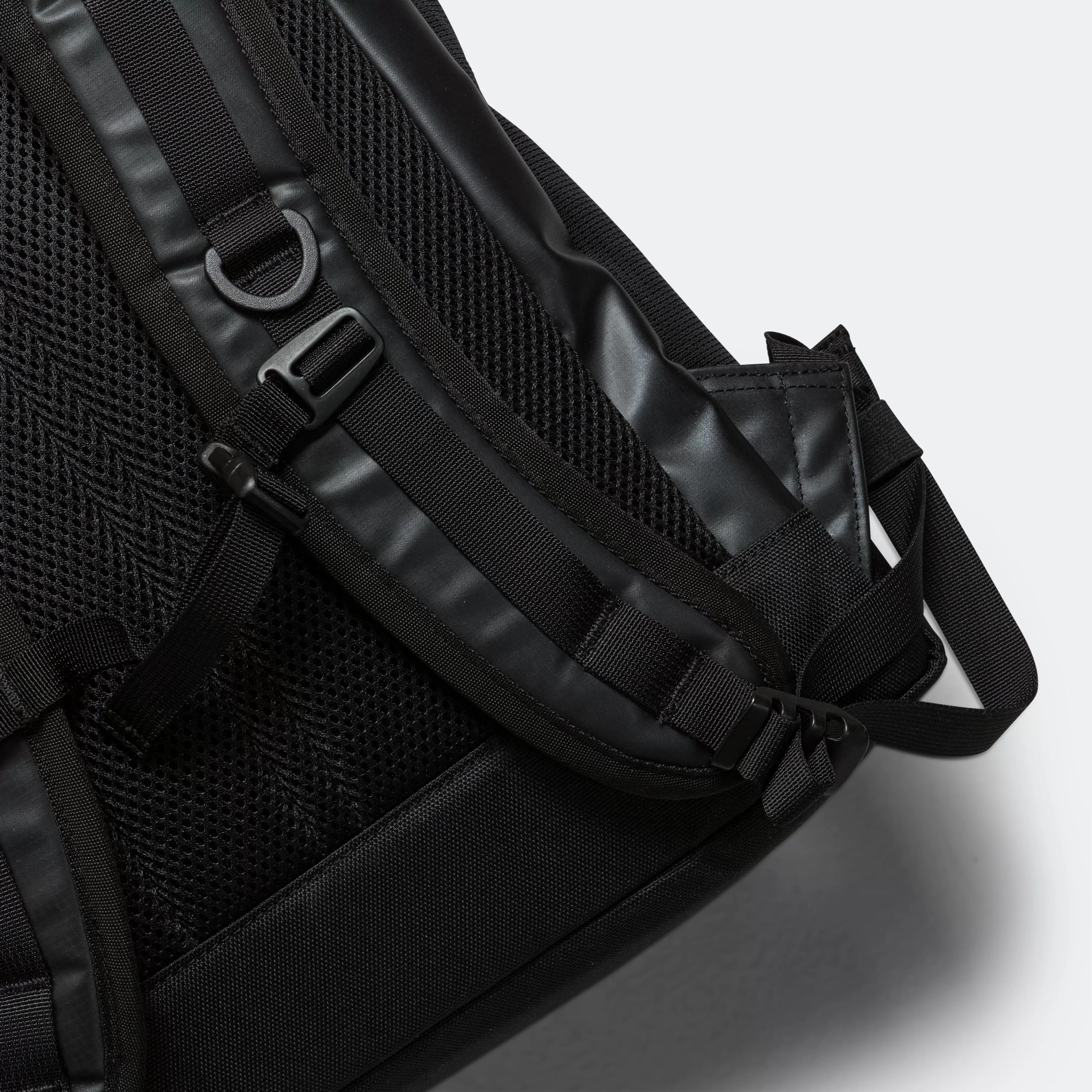 25L Day Pack - Black