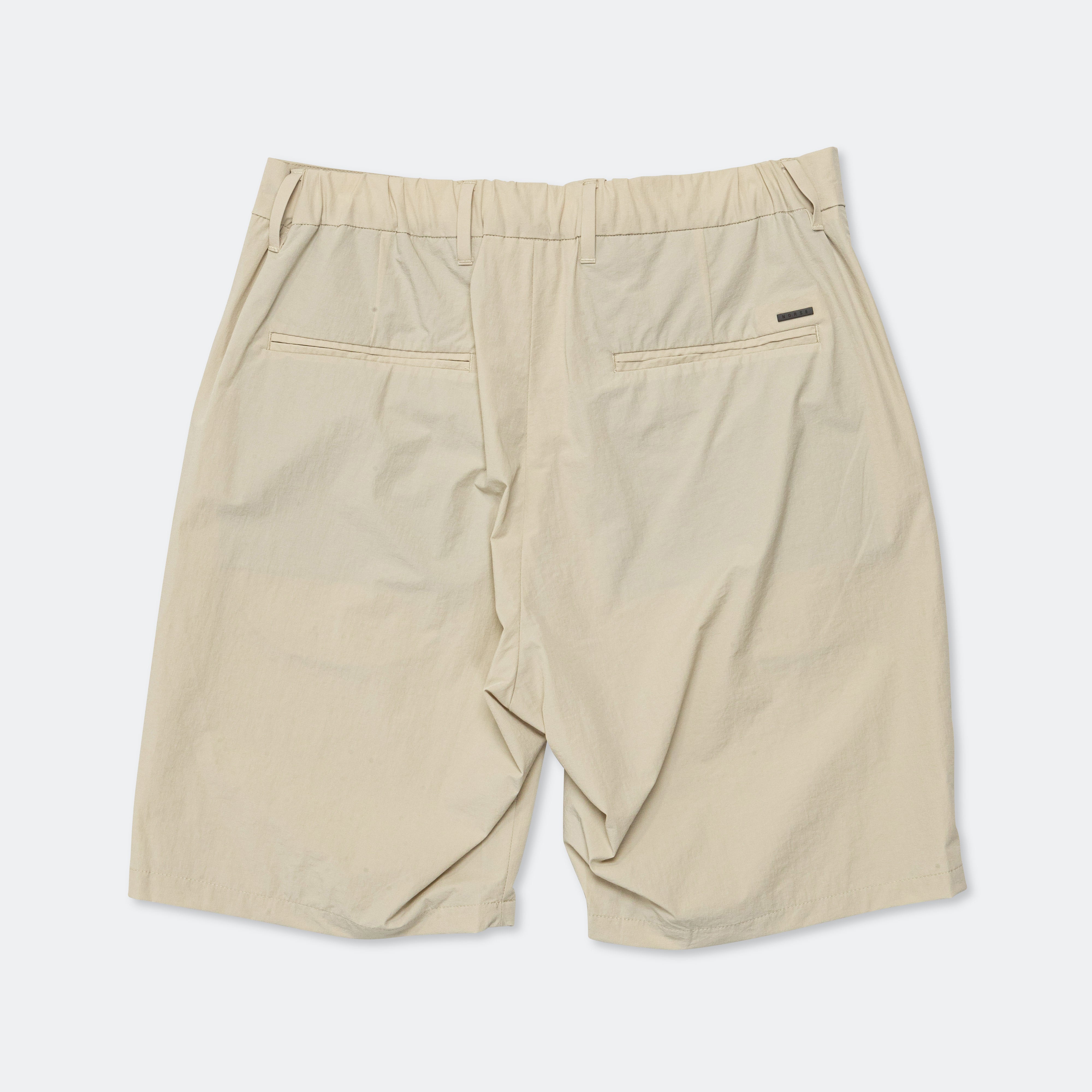 Aaren Travel Light Short - Light Khaki