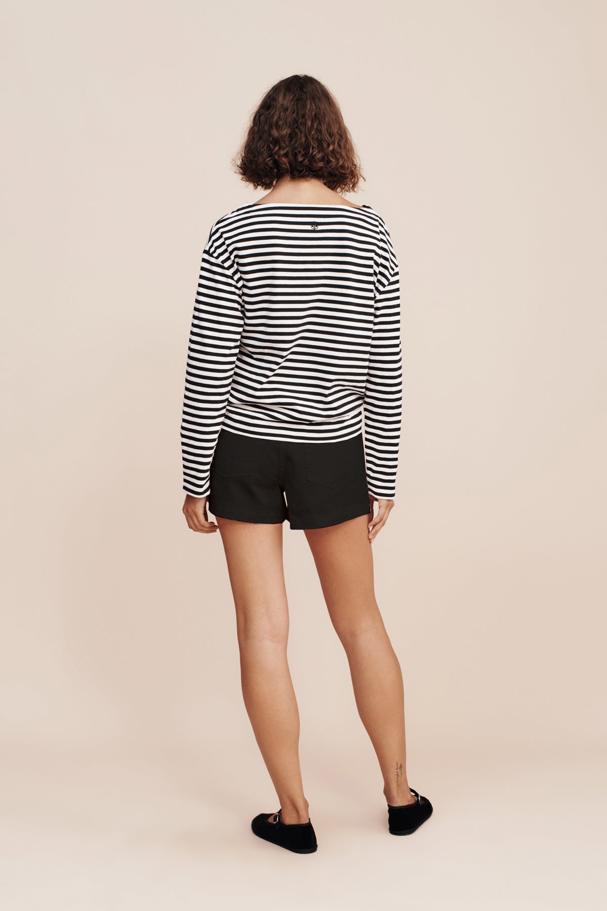 BAILEY SHORT - BLACK