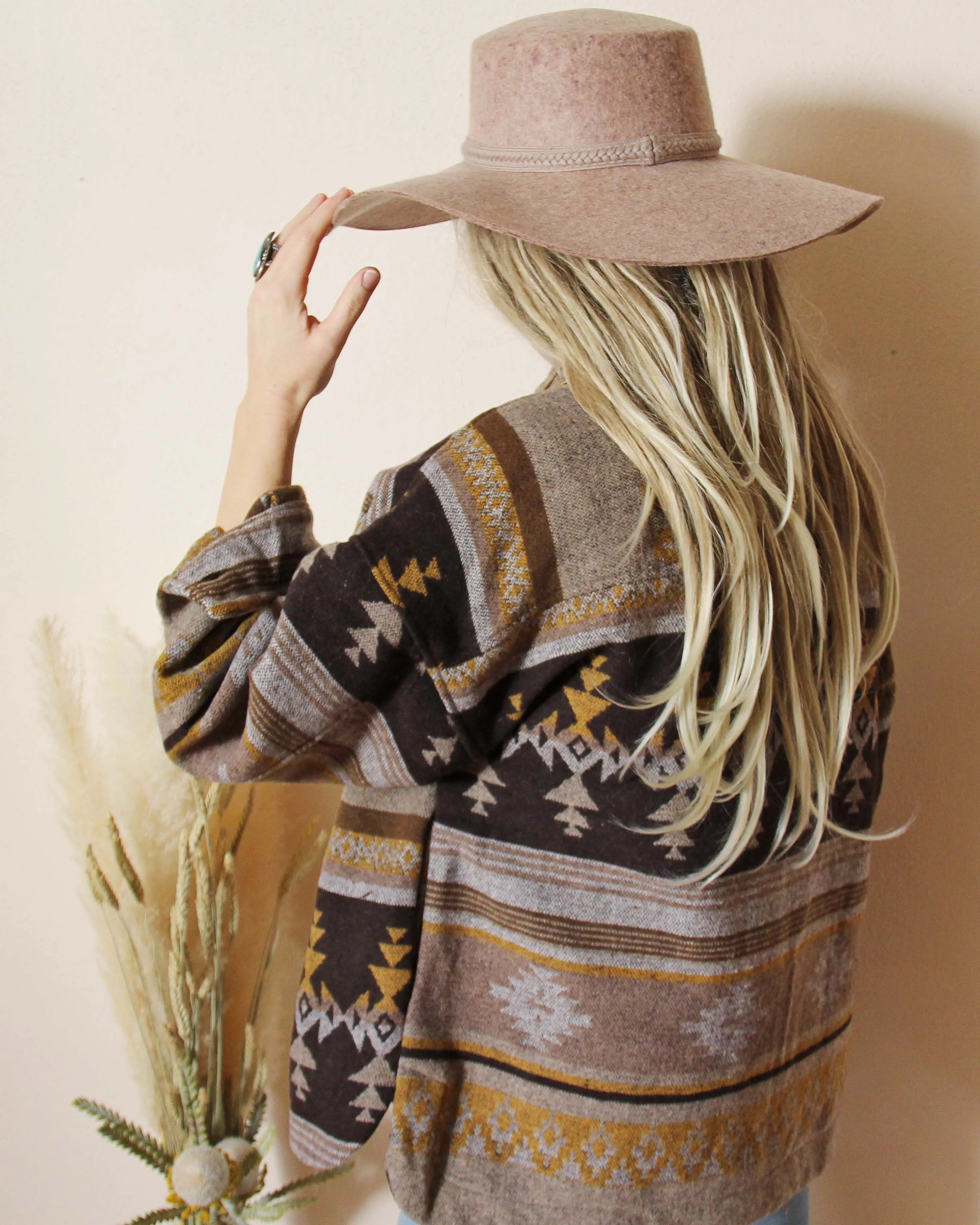 Bozeman Cozy Jacket in Wheat