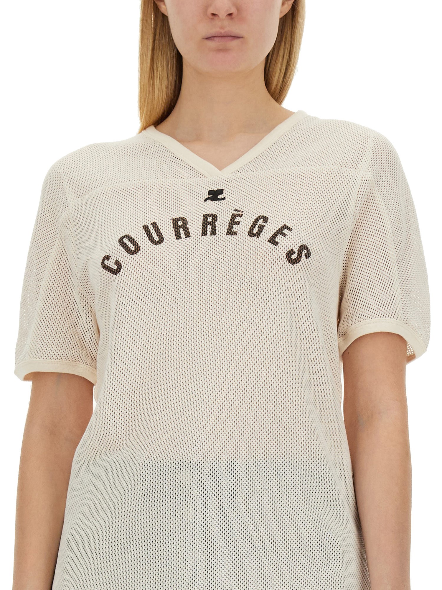 COURREGES    V-NECK T-SHIRT WITH LOGO