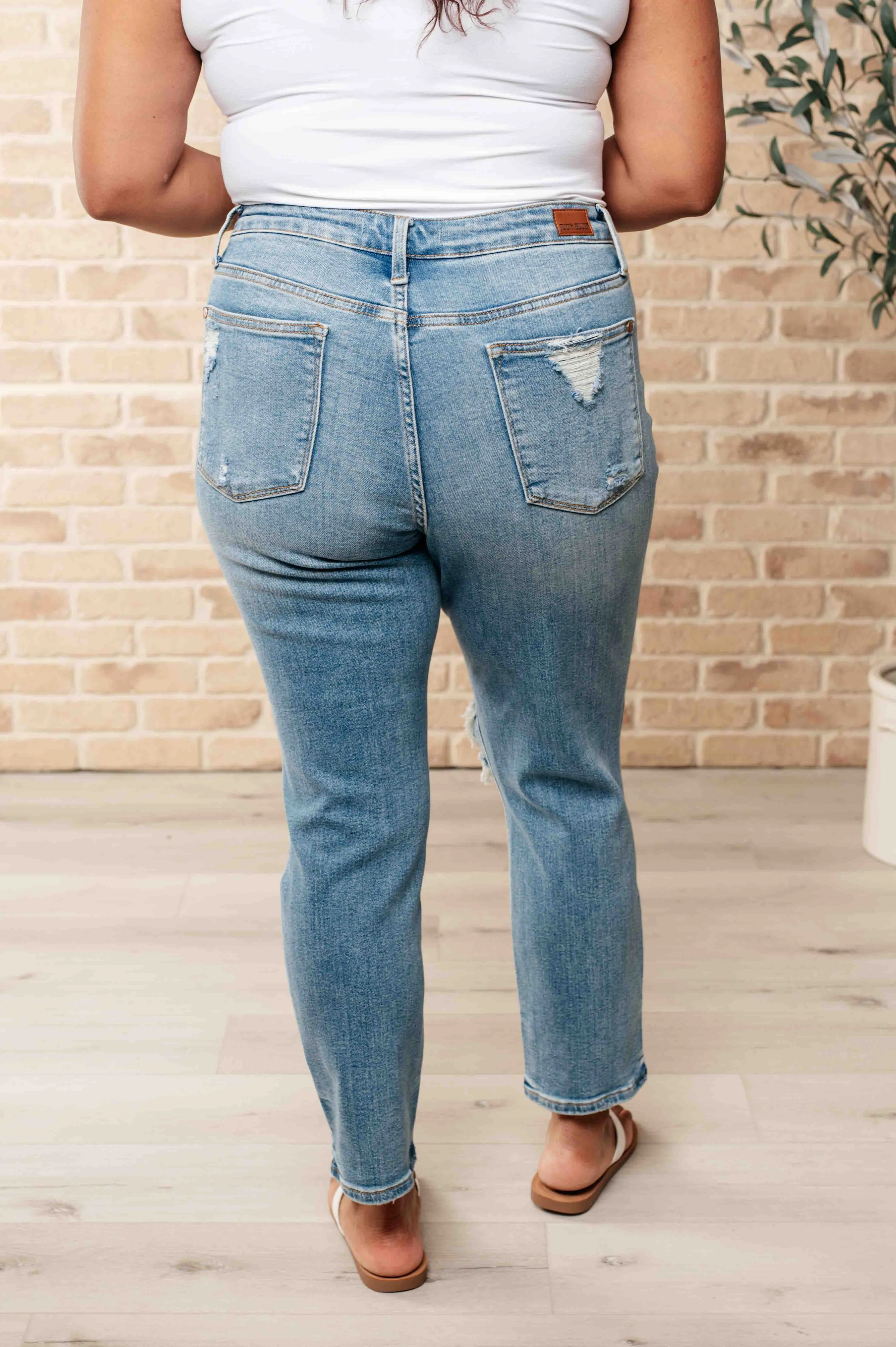 Frankie High Waist Distressed Boyfriend Judy Blues