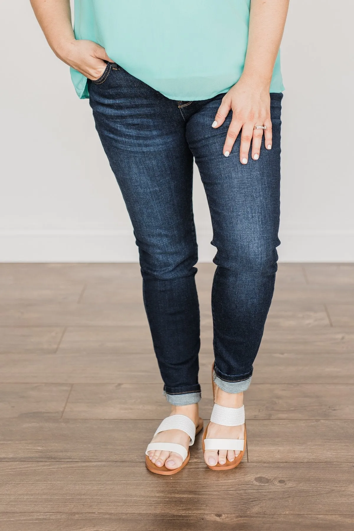 Judy Blue Mid-Rise Jeans- Ainsley Wash