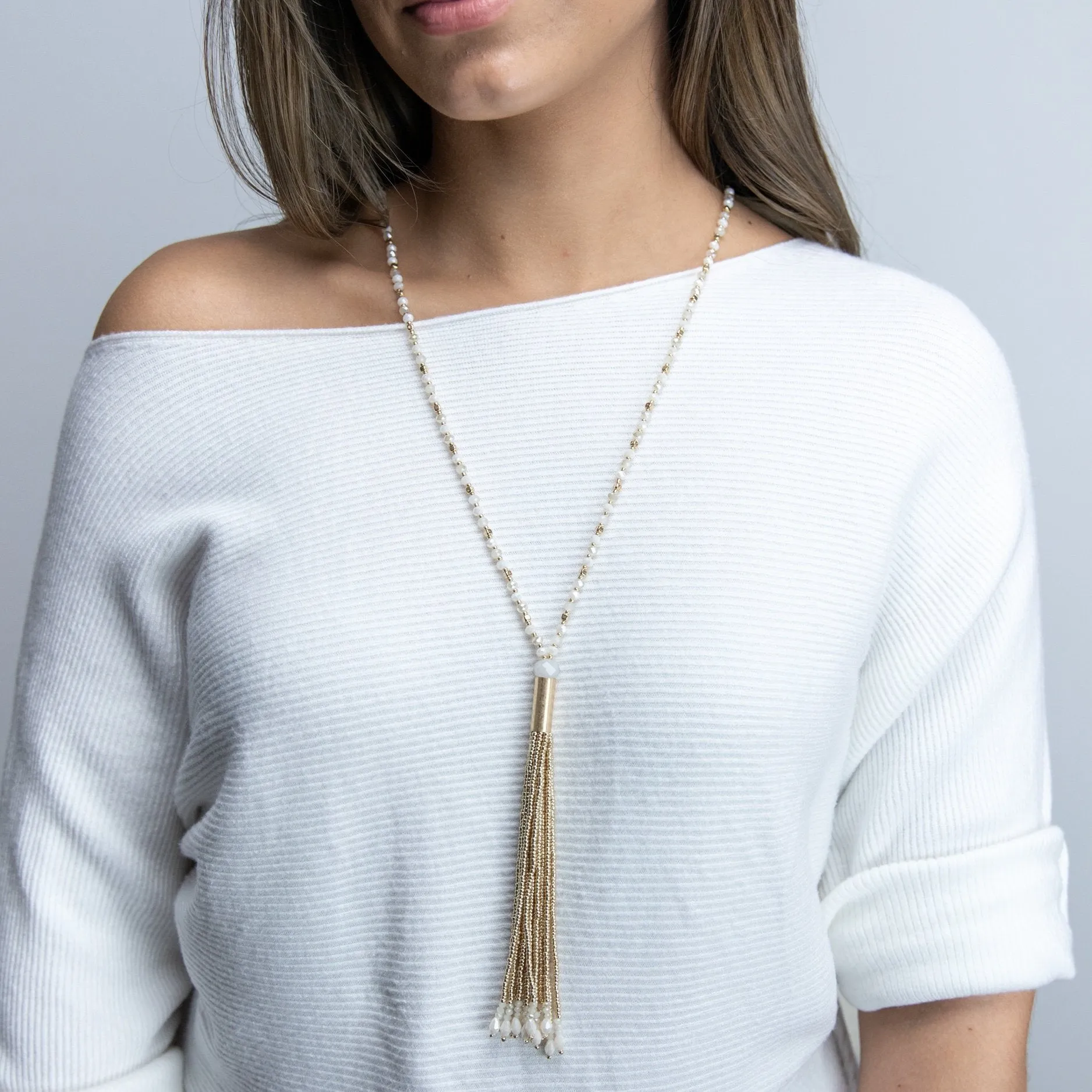 Nat Glass Bead Long Neck With Beaded Tassel Gold T