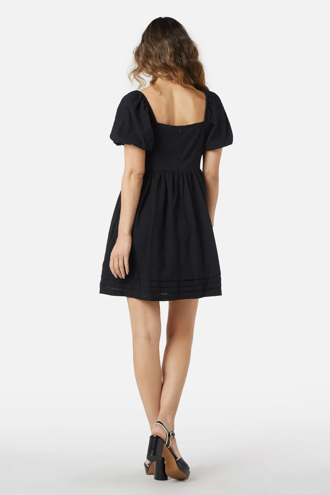 Saskia Dress