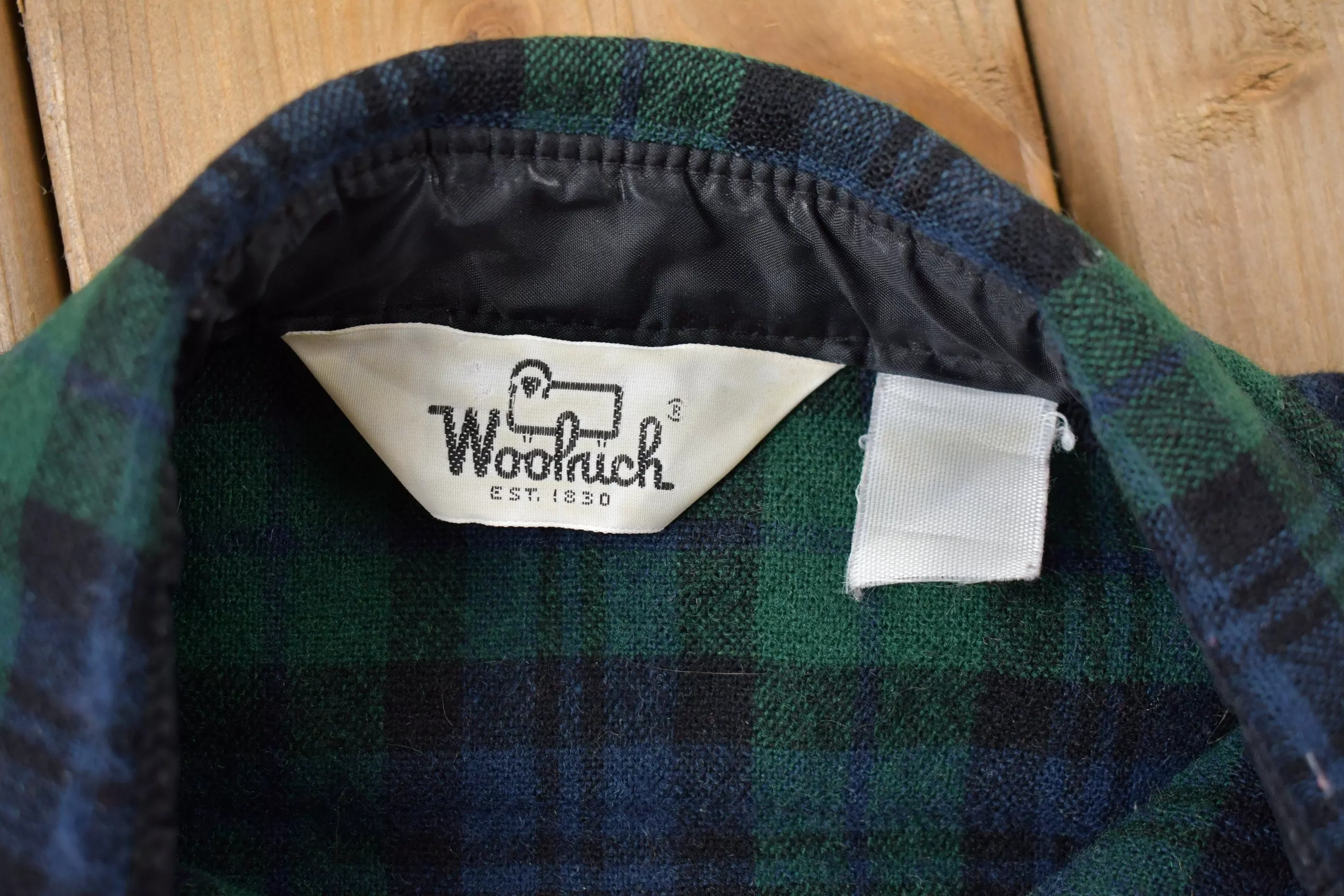 Vintage 1970s Woolrich Blue Tartan Plaid Button Up Shirt / 1970s Button Up / Vintage Flannel / Casual Wear / Workwear / Pattern 