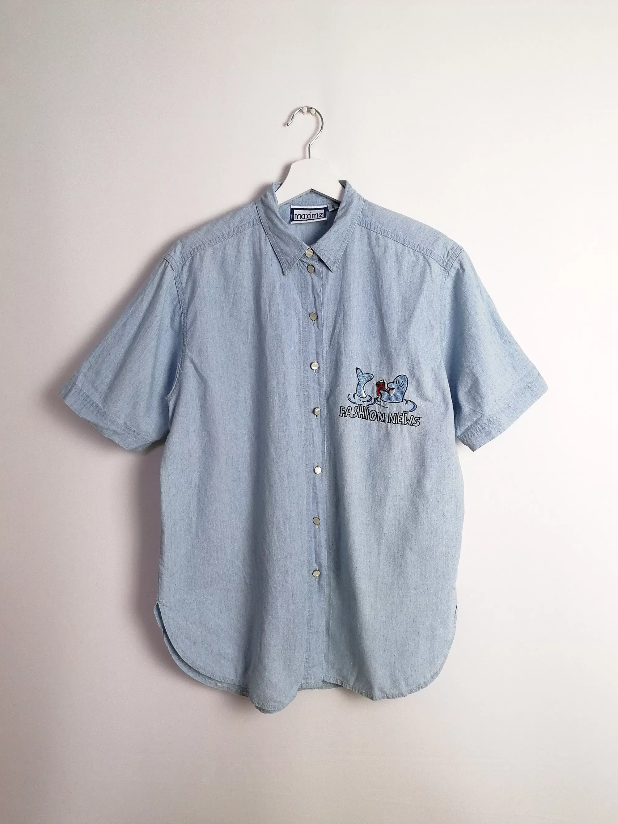 Vintage 90's Lightweight Oversized Denim Shirt - size S-M